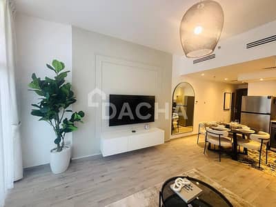 Low Rise | 1 Bedroom | Convenient Location