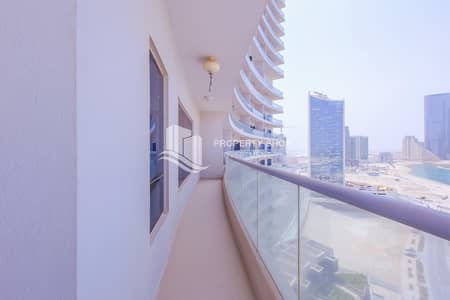 1 Bedroom Apartment for Rent in Al Reem Island, Abu Dhabi - 1-bedroom-apartment-al-reem-island-sham-abu-dhabi-ocean-scape-balcony. JPG
