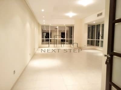 THREE BEDROOM APARTMENT THREE BEDROOM APARTMENT
