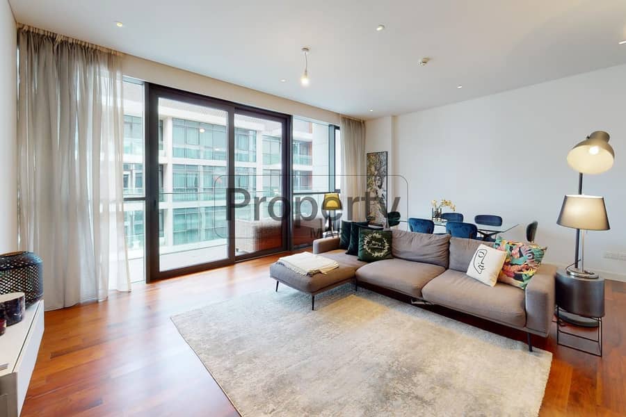3 CityWalk-Building-18B-4F-Living-Room. jpg