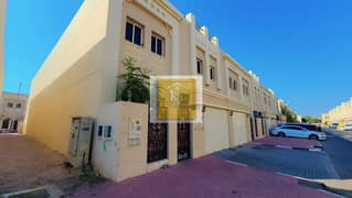فیلا في أبو هيل،ديرة 3 غرف 110000 درهم - 11316306