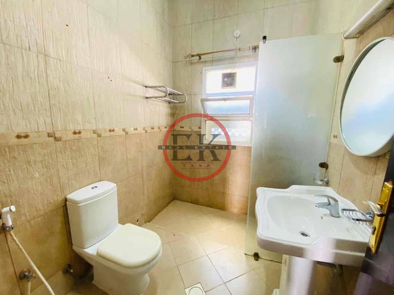 13 ad8c2a44-3edc-4764-9ffd-91699a6feea2. jpg