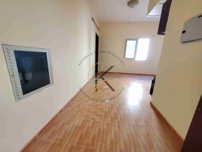 استوديو  للايجار في تجارية مويلح، الشارقة - 20250409_163539. jpg