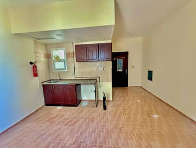 Studio for Rent in Muwaileh, Sharjah - IMG_0845. jpg