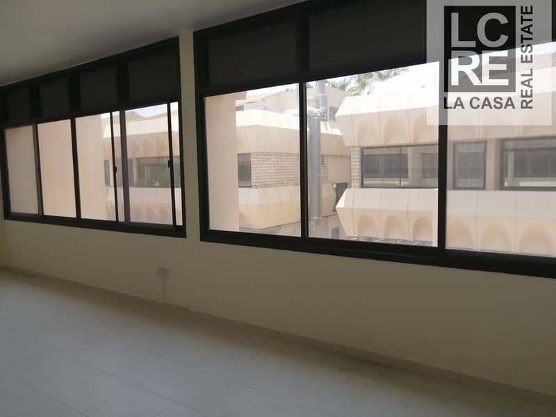OUTSTANDING HUGE 3+M Villa in Corniche OUTSTANDING HUGE 3+M Villa in Corniche