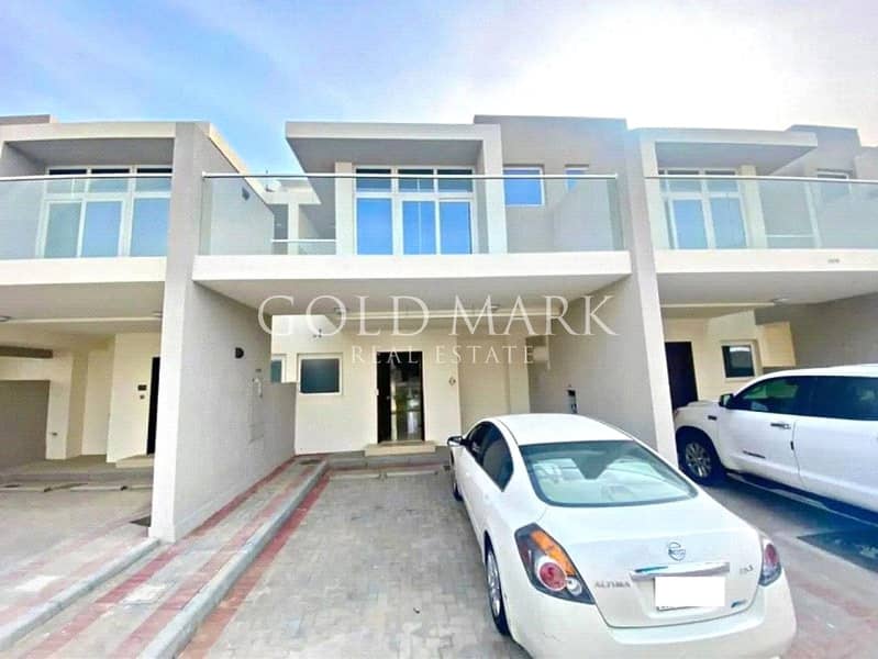 位于达马克山庄2号(达马克阿克雅),巴斯伍德联排别墅区 3 卧室的联排别墅 1250000 AED - 11320440 位于达马克山庄2号(达马克阿克雅),巴斯伍德联排别墅区 3 卧室的联排别墅 1250000 AED - 11320440