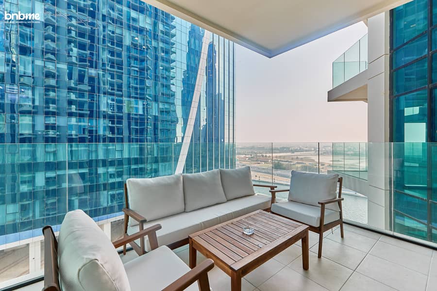 2 Balcony. jpg
