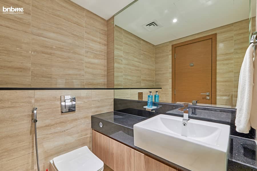 38 Washroom (2). jpg