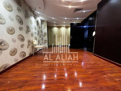 مکتب  للايجار في منطقة الكورنيش، أبوظبي - IMG-20250410-WA0070. jpg