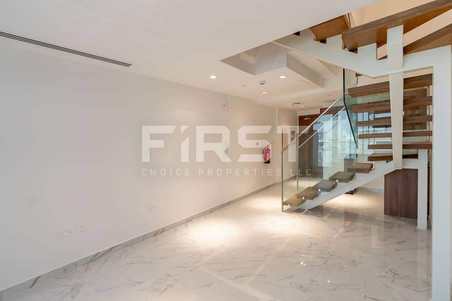 7 2BR Apt Sky Home Masdar City Abu Dhabi UAE (8). jpg