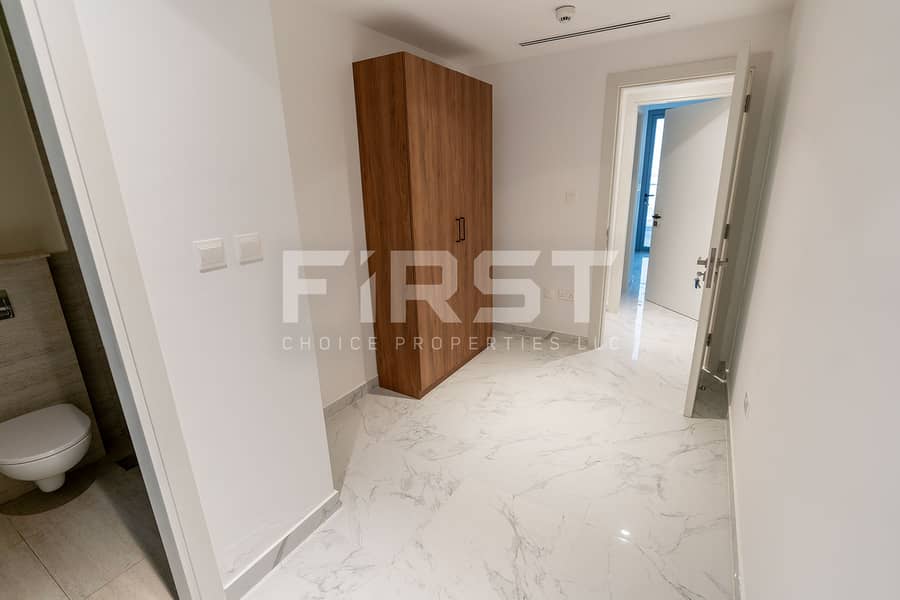 10 2BR Apt Sky Home Masdar City Abu Dhabi UAE (2). jpg