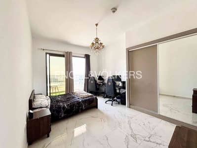 Fully Furnished > Private Balcony >  Spacious