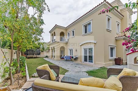 Beautiful 3BR+M Villa | Close to Pool and Park Beautiful 3BR+M Villa | Close to Pool and Park