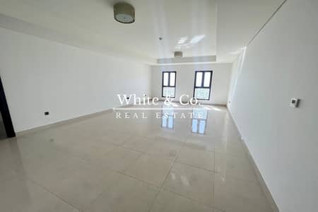 Largest Layout| 2 Parking | Beach Access