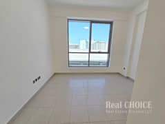 شقة في مساكن المطينة 03،المطينة،ديرة 1 غرفة 65500 درهم - 11301198