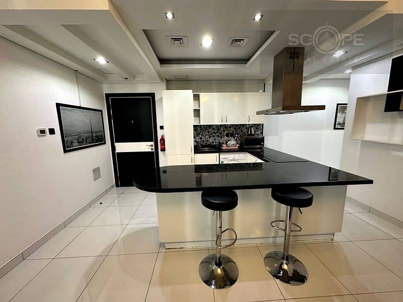 2 Kitchen 1. jpeg