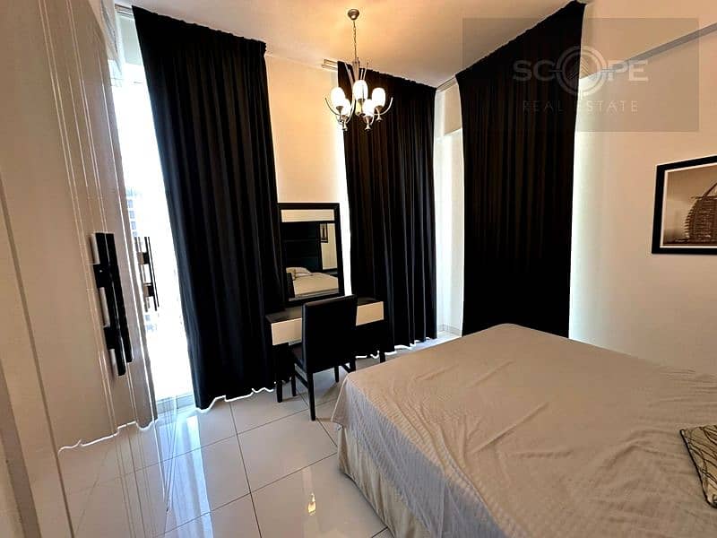 12 Master Bed 2. jpeg