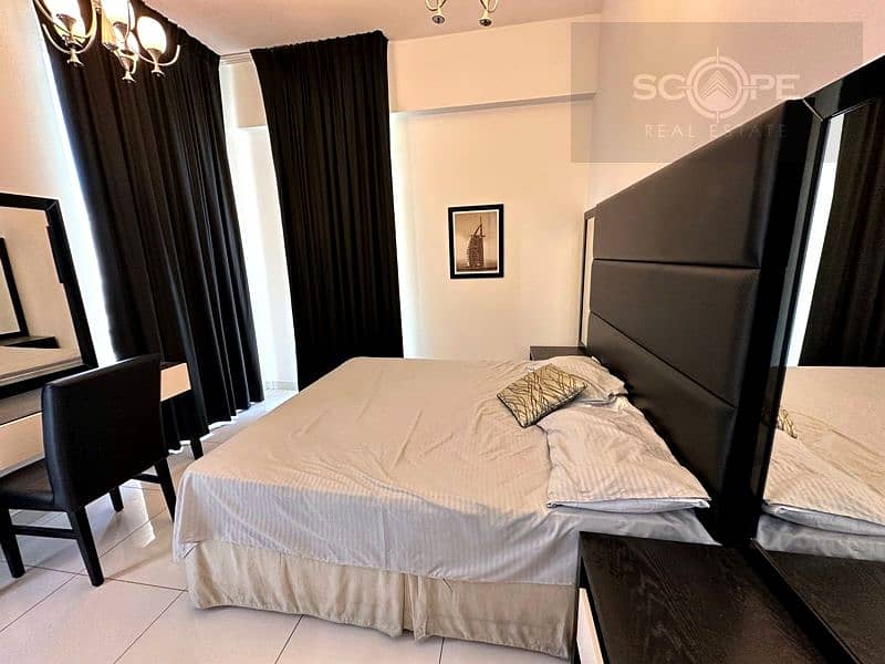 13 Master Bed 3a. jpeg
