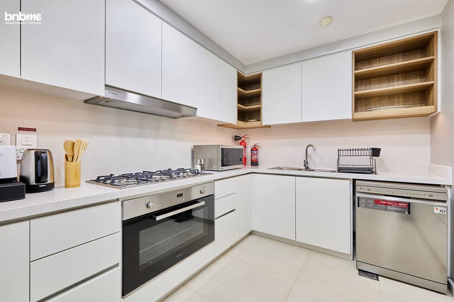 47 Kitchen. jpg