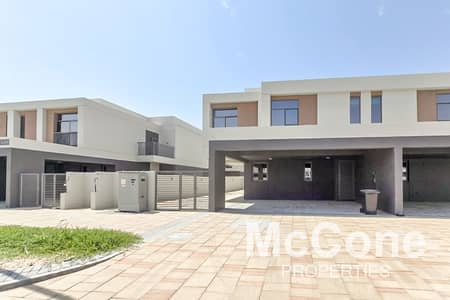 迪拜南部街区， 迪拜 4 卧室联排别墅待租 - 位于迪拜南部街区，居住区，脉动住宅区，脉动海滨小区 4 卧室的联排别墅 260000 AED - 11301261