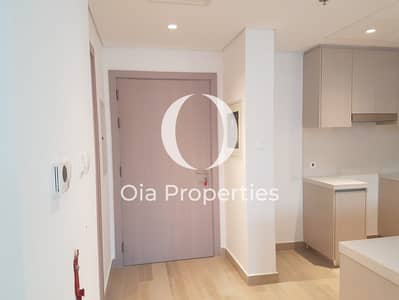 2 Bedroom Apartment for Sale in Yas Island, Abu Dhabi - Prime Location l Variety Amenities l Partial Canal View