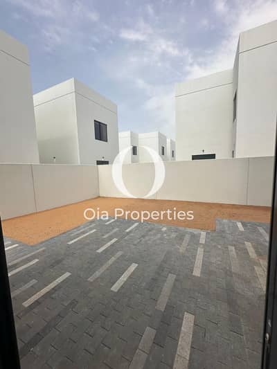 5 Bedroom Villa for Sale in Yas Island, Abu Dhabi - IMG-20250219-WA0073. jpg