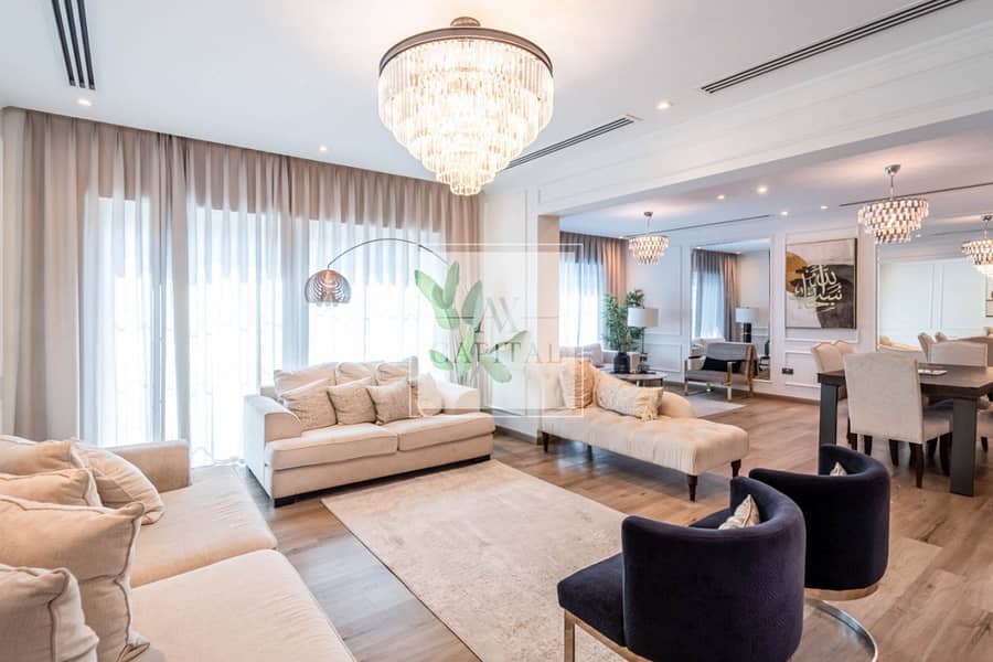 Stunning Villa In A Fantastic Location Stunning Villa In A Fantastic Location