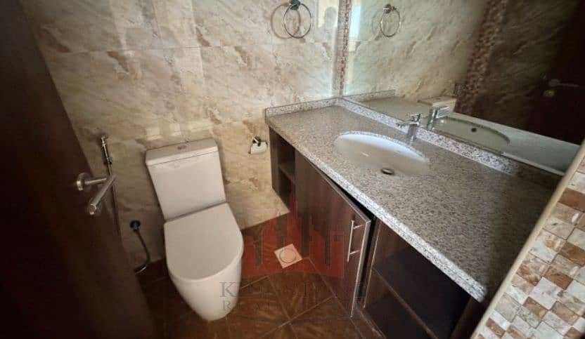 14 toilet. jpg