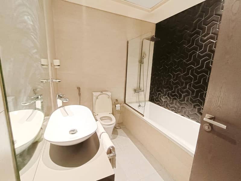 28 toilet. jpg
