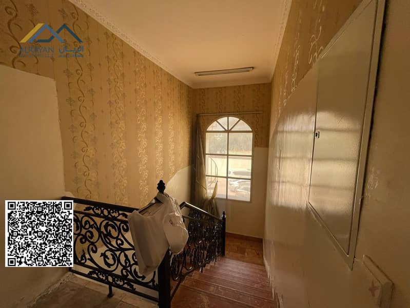 15 eac82218-c400-4de2-b74f-226cc0b3d9da. jpg