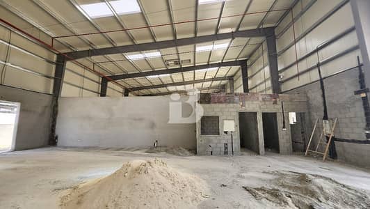Warehouse for Rent in Abu Dhabi Industrial City, Abu Dhabi - Ready July 2025 | Pre-booking Warehouse + Yard