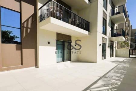 1 Bedroom Apartment for Sale in Al Khan, Sharjah - Vacant Sea View Unit | Waterfront Lifestyle | Luxury Living |