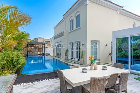 Beautifully Renovated Mirador with Infinity Pool