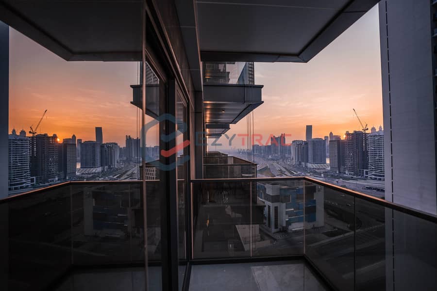 5 Nobles 1204 Airbnb Business - Balcony Sunset. jpg