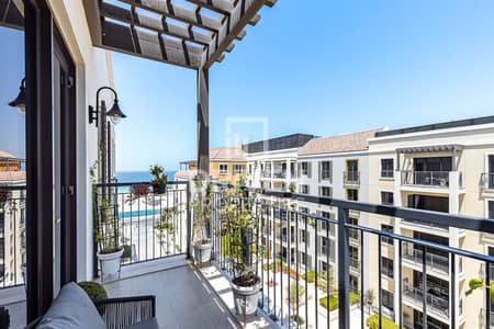 2 Bedroom Apartment for Rent in Jumeirah, Dubai - Private Beach | High Floor | Pool and Sea View