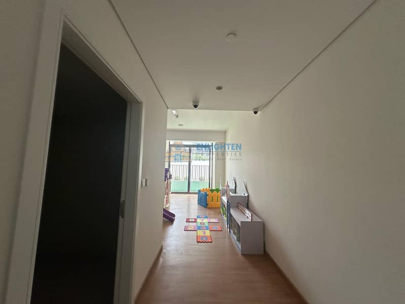 7 kids play room3. jpg