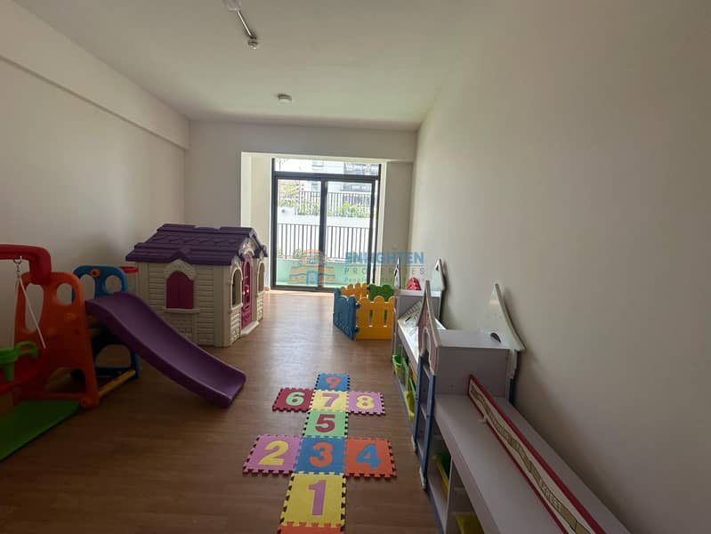 6 kids play room2. jpg