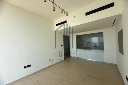 2 Bedroom Apartment for Rent in Jumeirah Village Circle (JVC), Dubai - Unfurnished 2 BHK -  Luxury Living - Prime Location - Marina View - High Floor