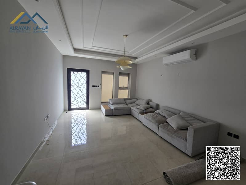 3 aefea507-de3d-4079-98b2-f1c30baedbc9. jpg
