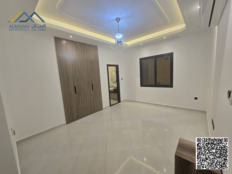 10 06e1fc42-9b22-43cc-92ac-c16b99257abc. jpg