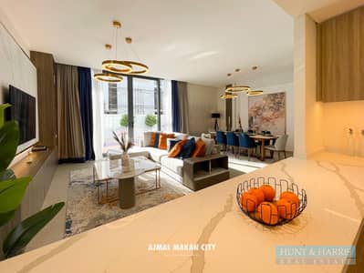 8 Bedroom Villa for Sale in Ajmal Makan City - Sharjah Waterfront, Sharjah - Luxury - 8 Bedroom Villa - Freehold - Direct Beach Access