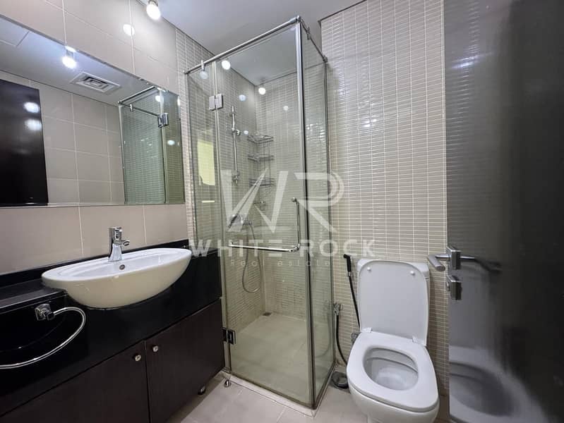 23 2dc2bd3f-9701-4171-9abd-037e9ec99342. jpg