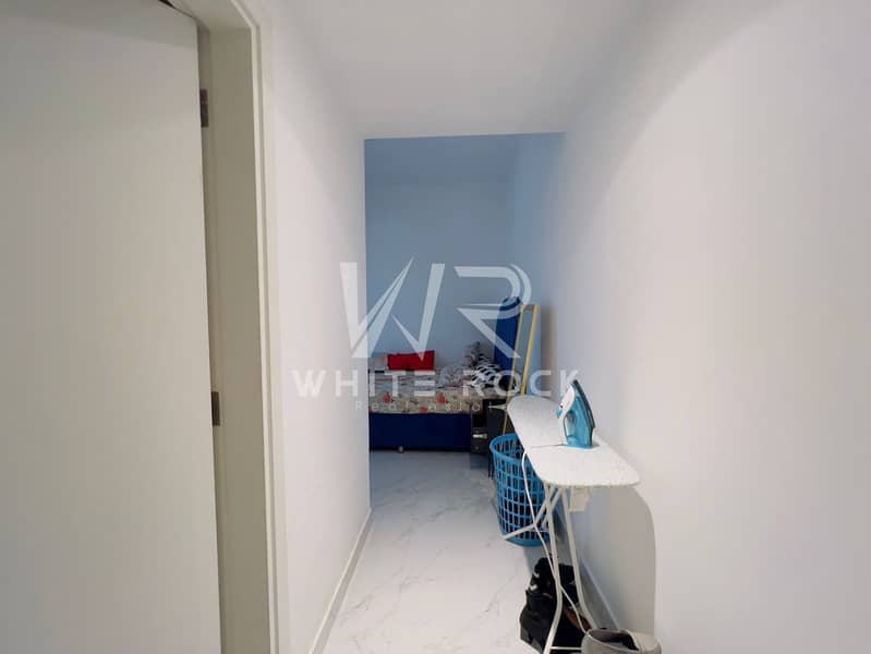 14 a81e2225-b5dd-4757-a73b-52d35cedfcad. jpg