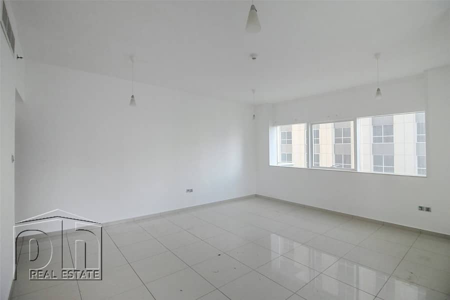 Great Price - 2 Bedroom - Unfurnished