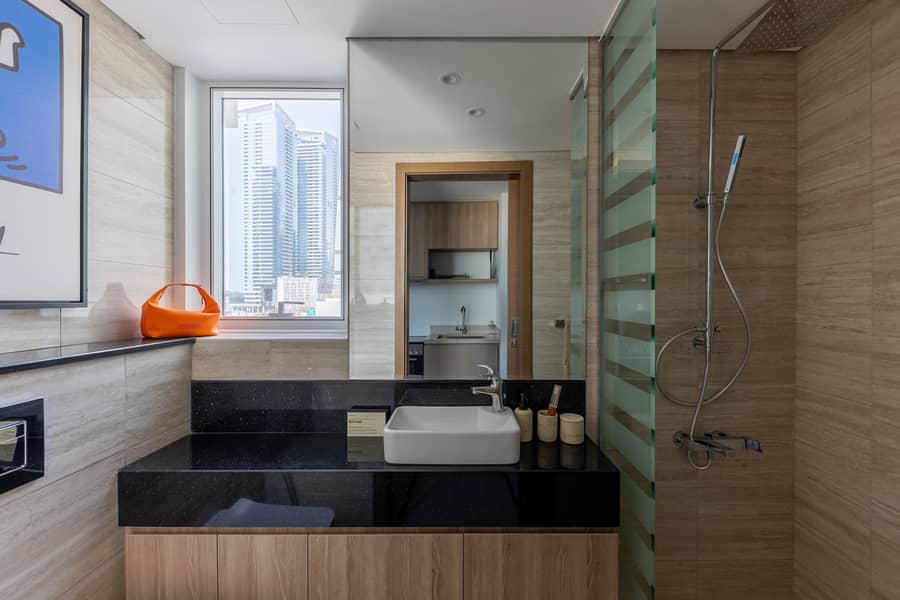 9 AT6A4960-HDR. jpg