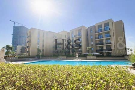2 Bedroom Flat for Sale in Al Khan, Sharjah - Sea-Facing Apartment | Prime Location | Vacant |