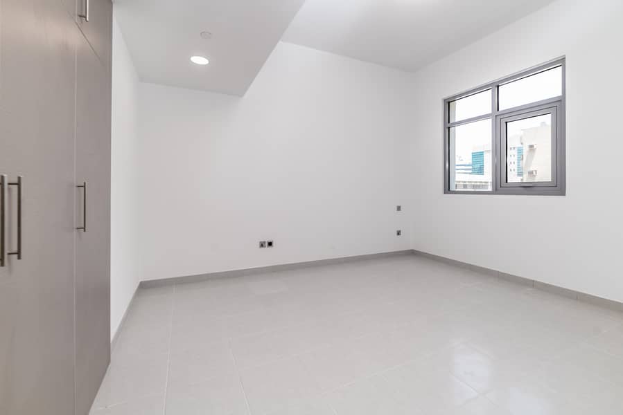 5 Al Ghurair 205 _ 1 BR-10. jpg