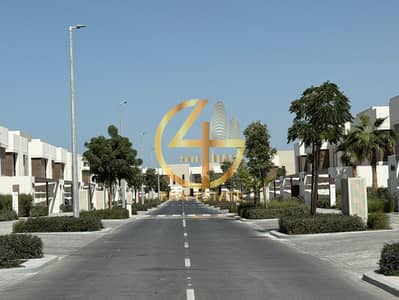 雅斯岛， 阿布扎比 3 卧室联排别墅待售 - WASIM BIG BOSS. jpg