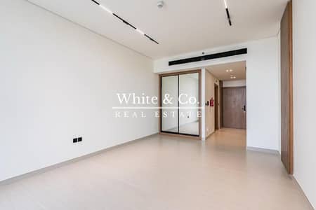 商业湾， 迪拜 单身公寓待租 - 位于商业湾，Billionaire Residences By Binghatti 的公寓 105000 AED - 11343296