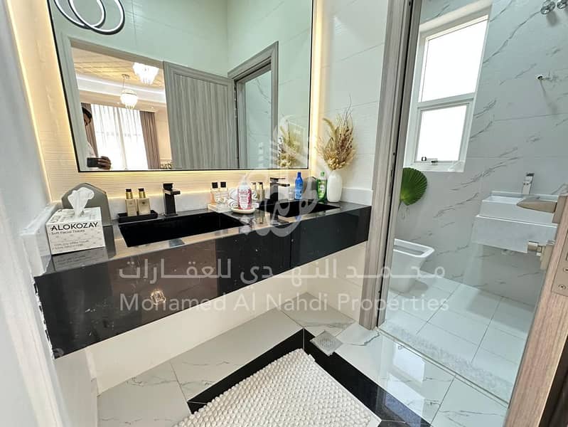 11 bcc01ea1-5f74-4d0b-8703-62316752bf99. jpg